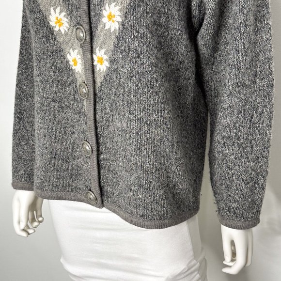 Vintage Country Blue Wool Blend Daisy Print Cardigan in Gray Women's Size M - Picture 11 of 17